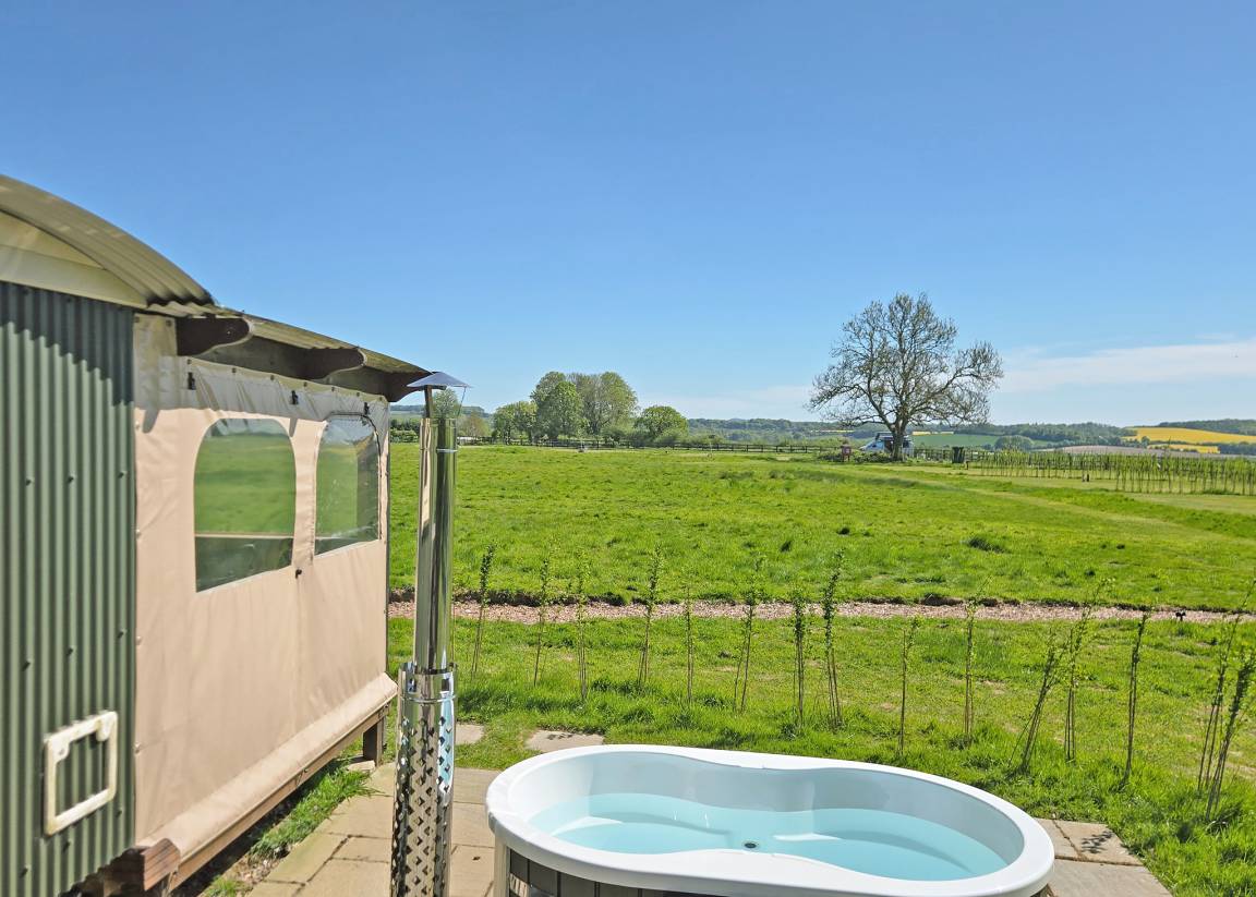 Chalet ∙ 1 Bedroom ∙ 2 Guests - Hampshire