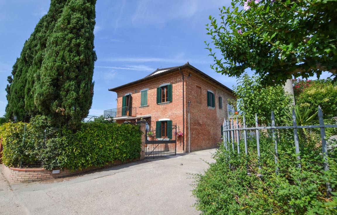 200 M² Maison De Vacances ∙ 4 Chambres ∙ 8 Personnes - Sinalunga