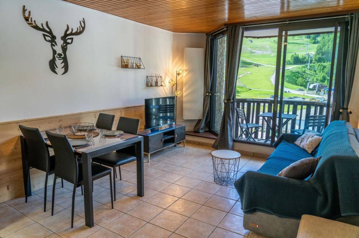 32 m² Studio ∙ 1 Schlafzimmer ∙ 4 Gäste – Bild 1