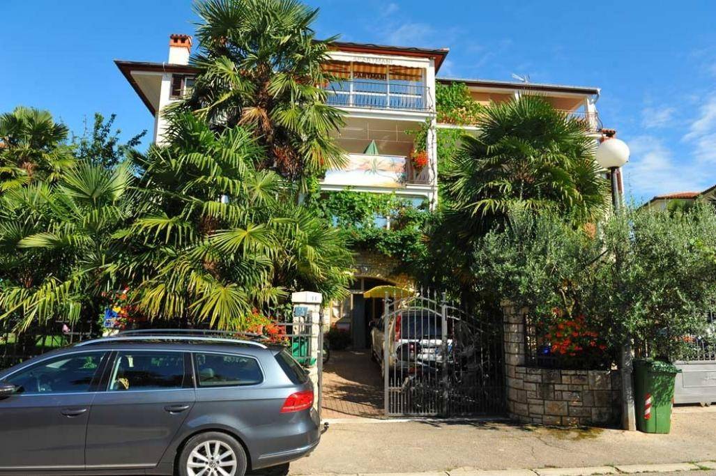 Wohnung in Rovinj mit Eigener Terrasse
