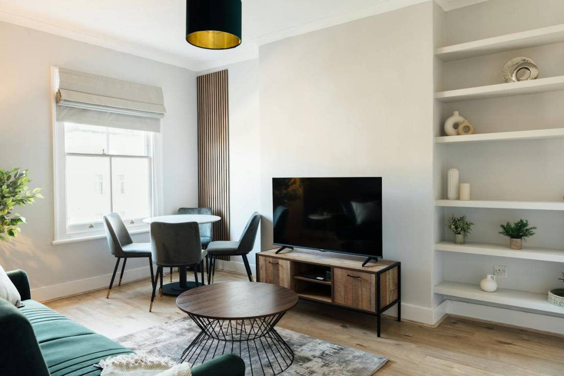 52 M² Apartment ∙ 2 Bedrooms ∙ 5 Guests - Hounslow