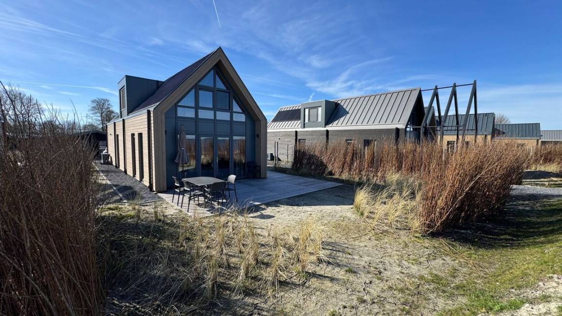 95 M² Ferienhaus ∙ 4 Schlafzimmer ∙ 8 Gäste - Enkhuizen