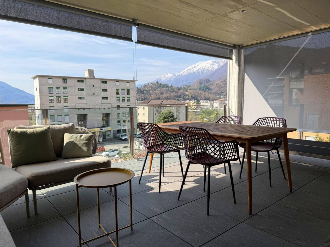 122 M² Apartment ∙ 3 Bedrooms ∙ 6 Guests - Locarno