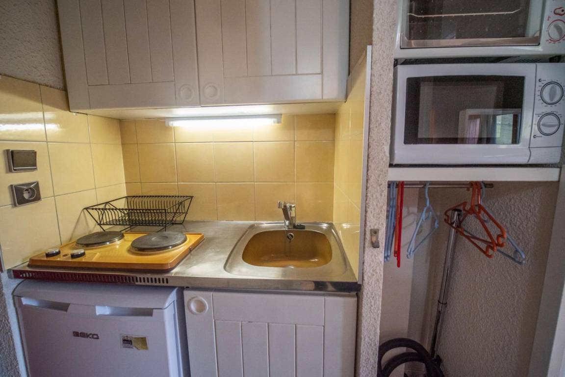 13 m² Studio ∙ 1 Schlafzimmer ∙ 2 Gäste – Bild 6