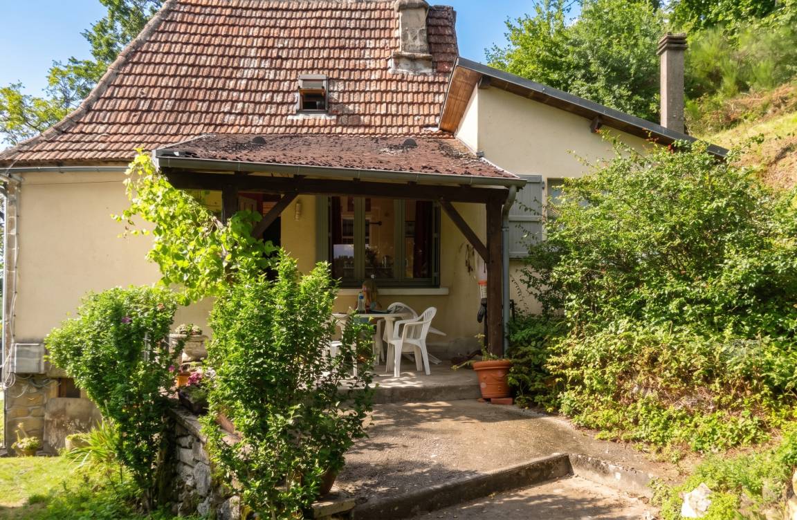 150 M² Maison De Vacances ∙ 3 Chambres ∙ 7 Personnes - Saint-Céré