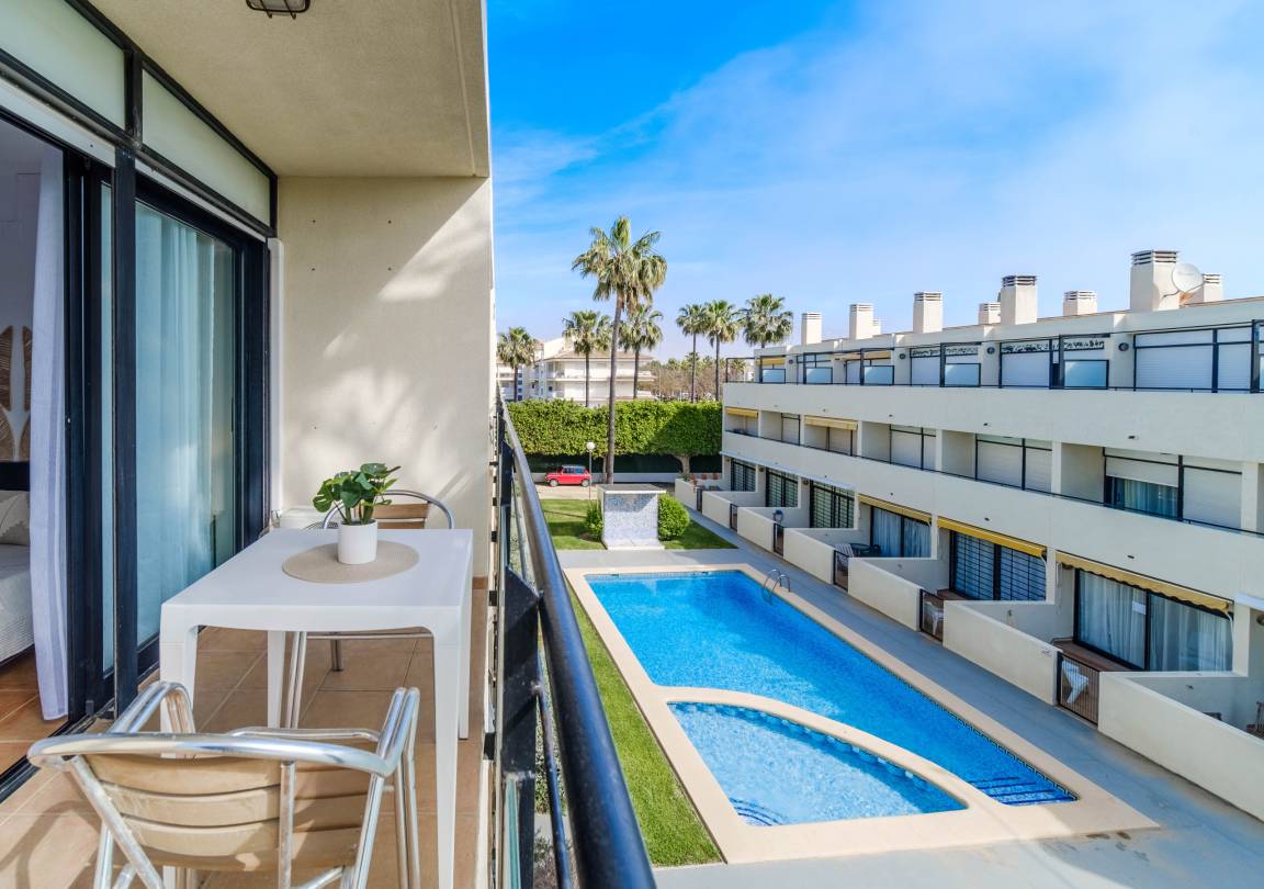 67 M² Apartamento ∙ 2 Habitaciones ∙ 4 Huéspedes - Jávea