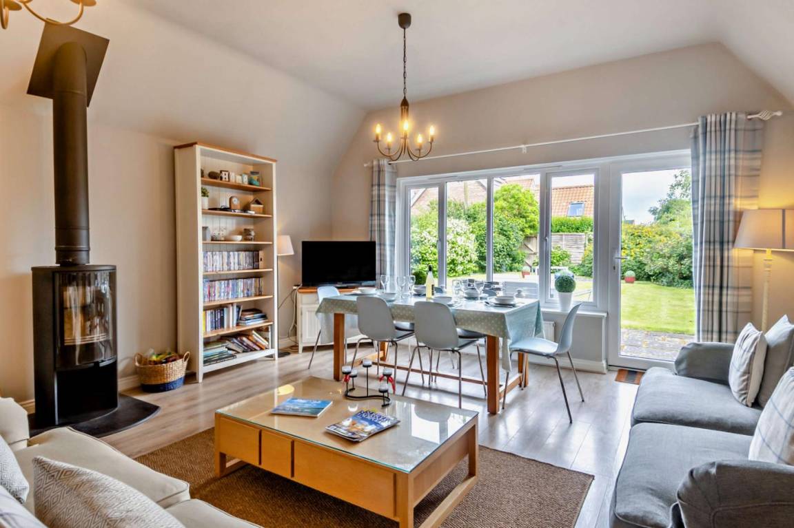 House ∙ 4 Bedrooms ∙ 6 Guests - Southwold