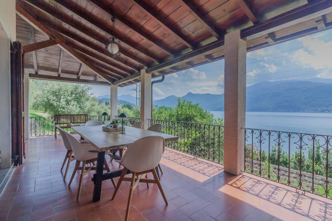 132 M² Villa ∙ 3 Bedrooms ∙ 4 Guests - Varenna