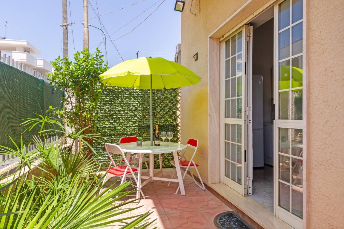 35 M² Ferienhaus ∙ 1 Schlafzimmer ∙ 4 Gäste - Porto Cesareo