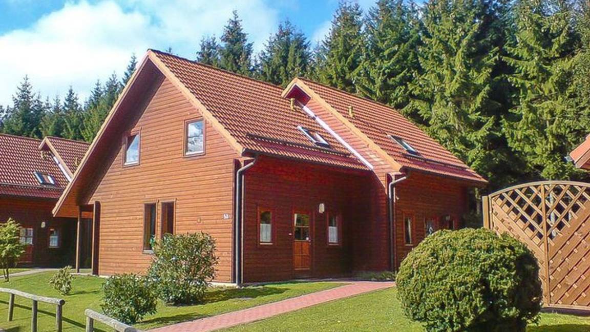 65 M² Ferienhaus ∙ 2 Schlafzimmer ∙ 4 Gäste - Harz