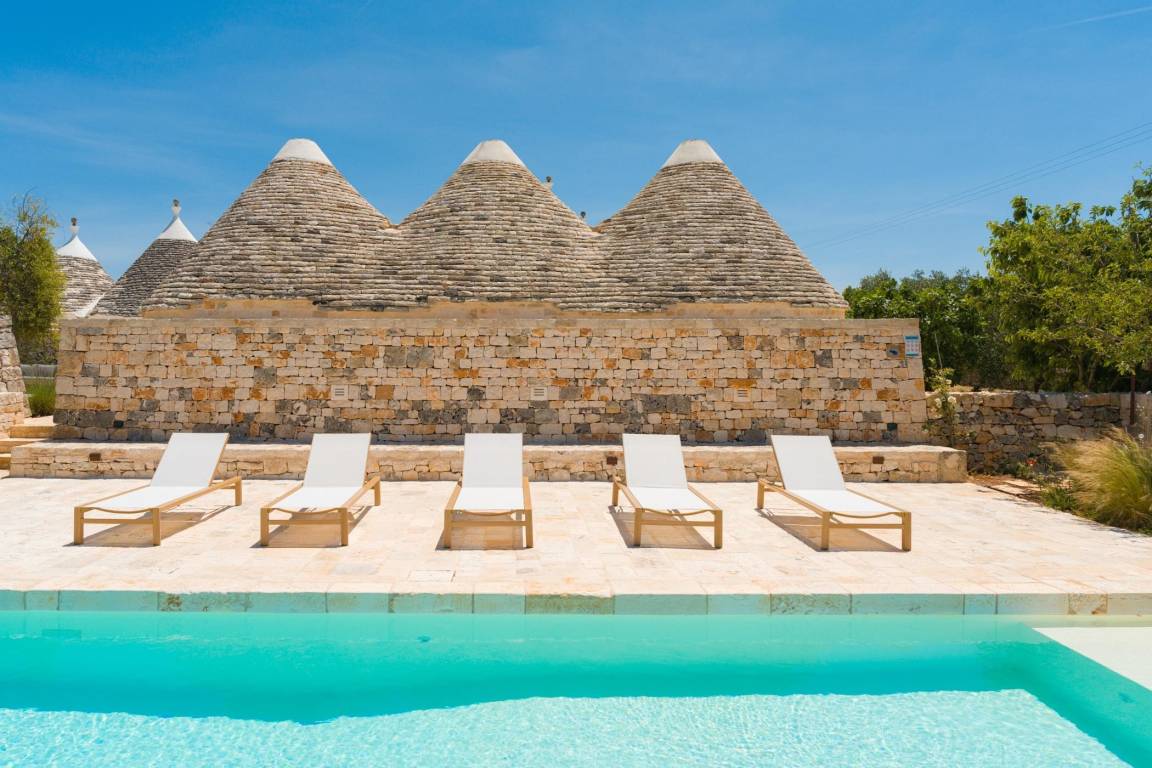 248 M² Villa ∙ 5 Bedrooms ∙ 14 Guests - Cisternino