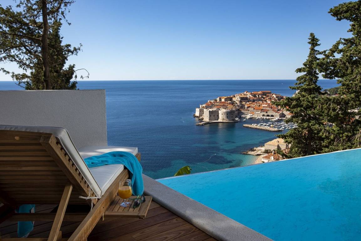 500 M² Villa ∙ 6 Makuuhuonetta ∙ 12 Vierasta - Dubrovnik