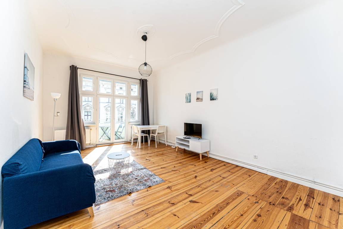 72 M² Apartment ∙ 1 Bedroom ∙ 2 Guests - Berlin