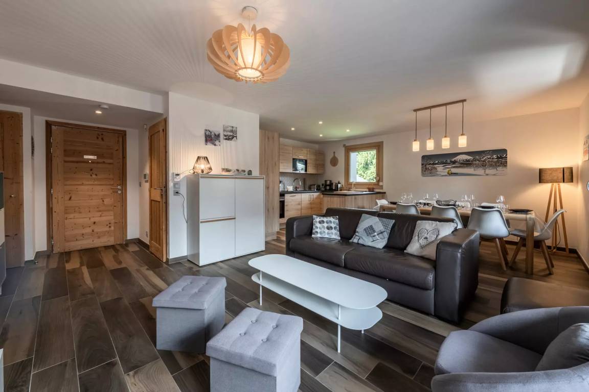 105 M² Apartment ∙ 3 Bedrooms ∙ 9 Guests - Morzine