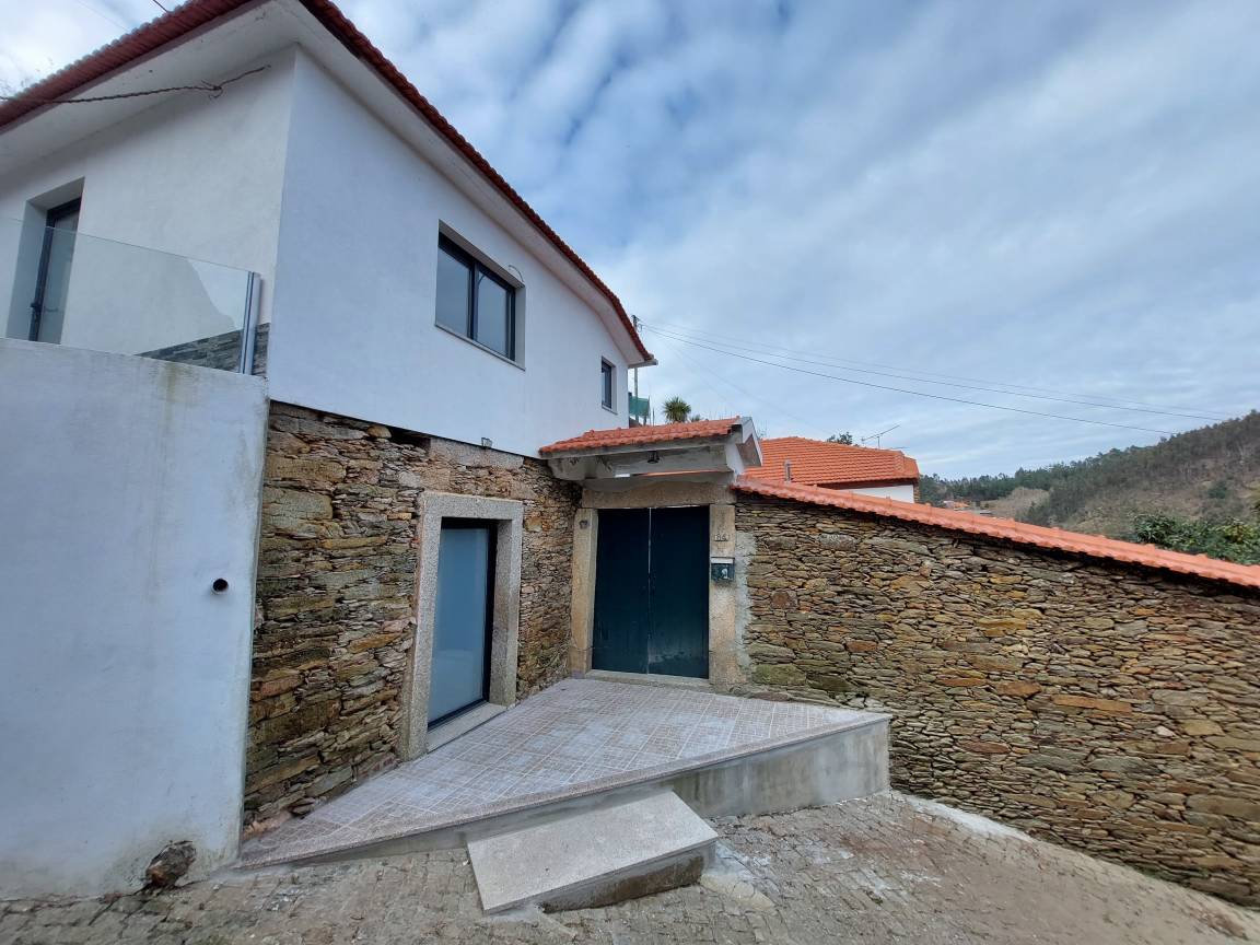 30 M² Vivenda ∙ 1 Quarto ∙ 3 Hóspedes - Canedo