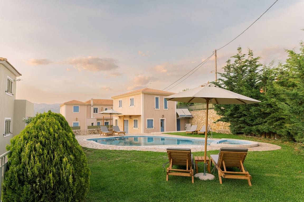 81 M² Ferienwohnung ∙ 2 Schlafzimmer ∙ 4 Gäste - Kefalonia