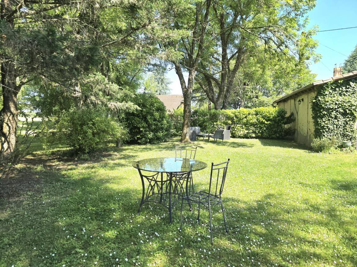 74 M² Gîte ∙ 1 Chambre ∙ 2 Personnes - Périgord