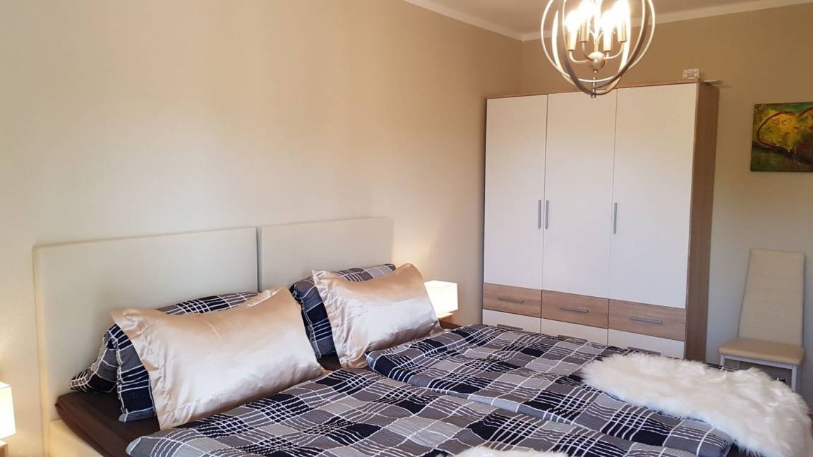 65 m² Ferienwohnung ∙ 1 Schlafzimmer ∙ 3 Gäste – Bild 11