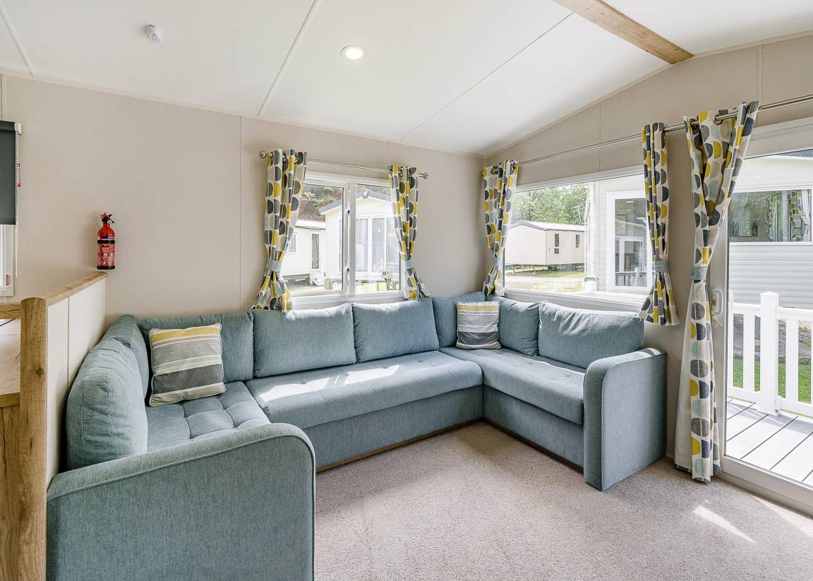 Chalet ∙ 2 Bedrooms ∙ 4 Guests - England