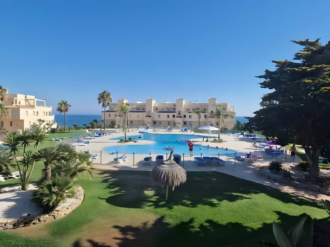 80 M² Apartamento ∙ 2 Quartos ∙ 4 Hóspedes - Mijas