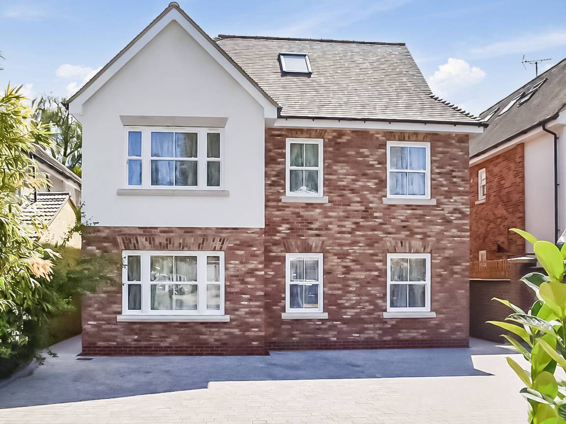 Apartment ∙ 2 Bedrooms ∙ 4 Guests - Chelmsford