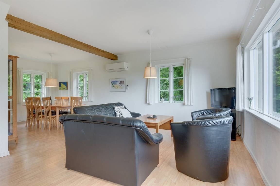 93 m² Ferienhaus ∙ 2 Schlafzimmer ∙ 6 Gäste – Bild 13