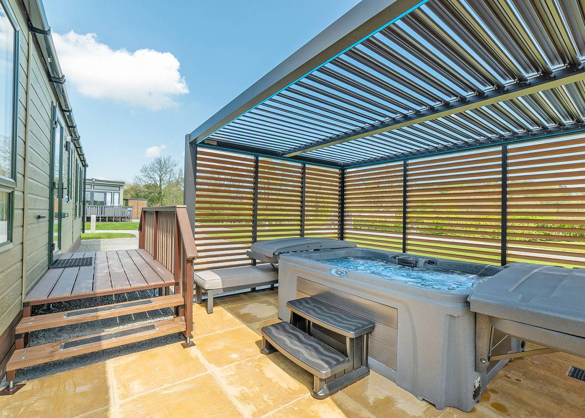 Chalet ∙ 2 Bedrooms ∙ 4 Guests - Wales