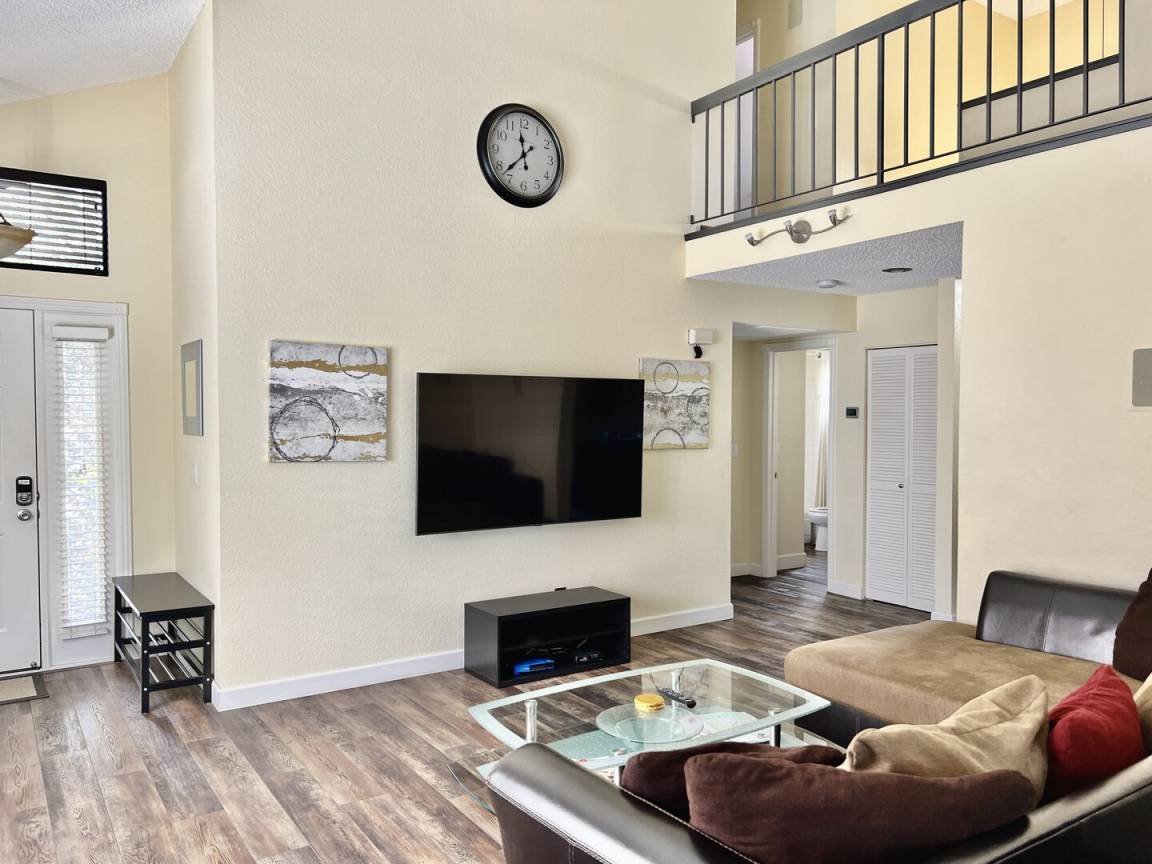 170 M² House ∙ 4 Bedrooms ∙ 12 Guests - Reno, NV