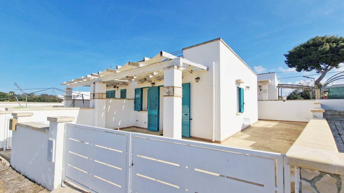 80 M² Chalet ∙ 1 Schlafzimmer ∙ 4 Gäste - Apulien