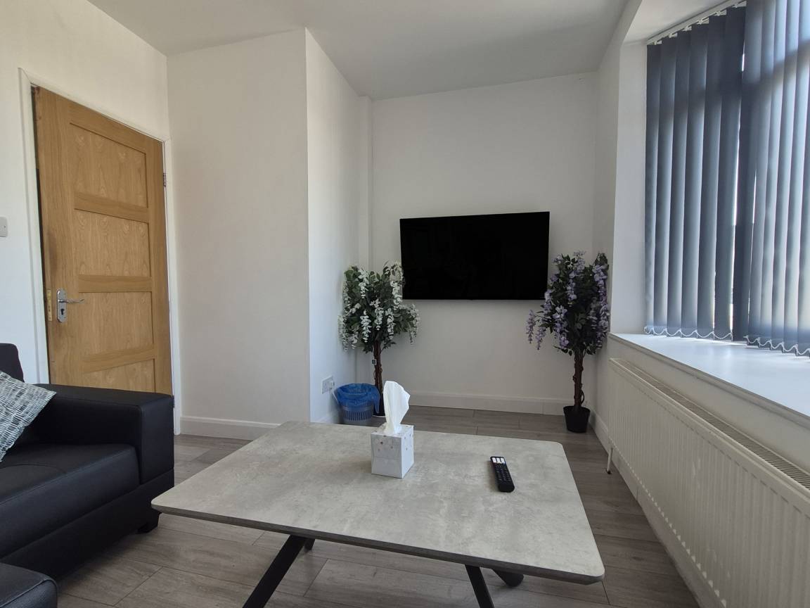 Cottage ∙ 3 Bedrooms ∙ 5 Guests - Nottingham