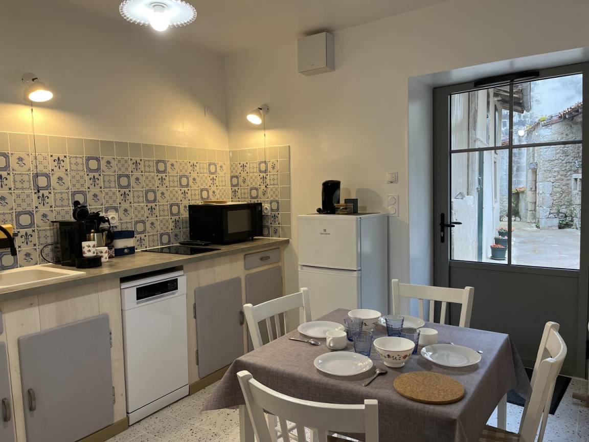 100 m&sup2; G&icirc;te 4 G&auml;ste