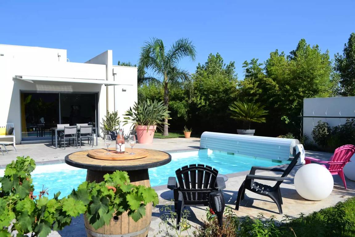 166 M² Maison De Vacances ∙ 4 Chambres ∙ 8 Personnes - Perpignan