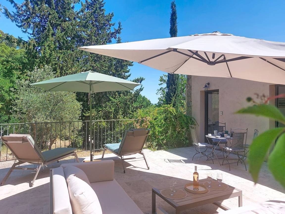 55 M² Huis ∙ 1 Slaapkamer ∙ 4 Gasten - Draguignan