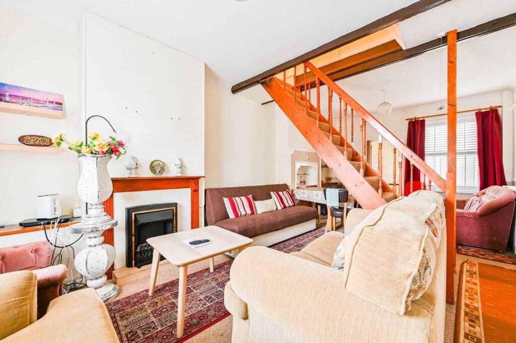 85 M² Ferienhaus ∙ 1 Schlafzimmer ∙ 6 Gäste - London