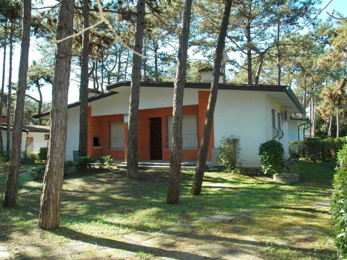 34 M² Huis ∙ 3 Slaapkamers ∙ 5 Gasten - Lignano Pineta
