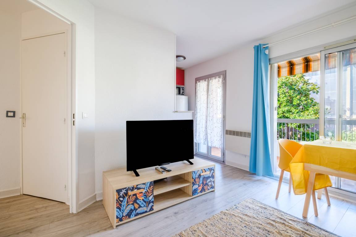 30 M² Apartment ∙ 1 Bedroom ∙ 4 Guests - Villeneuve-Loubet