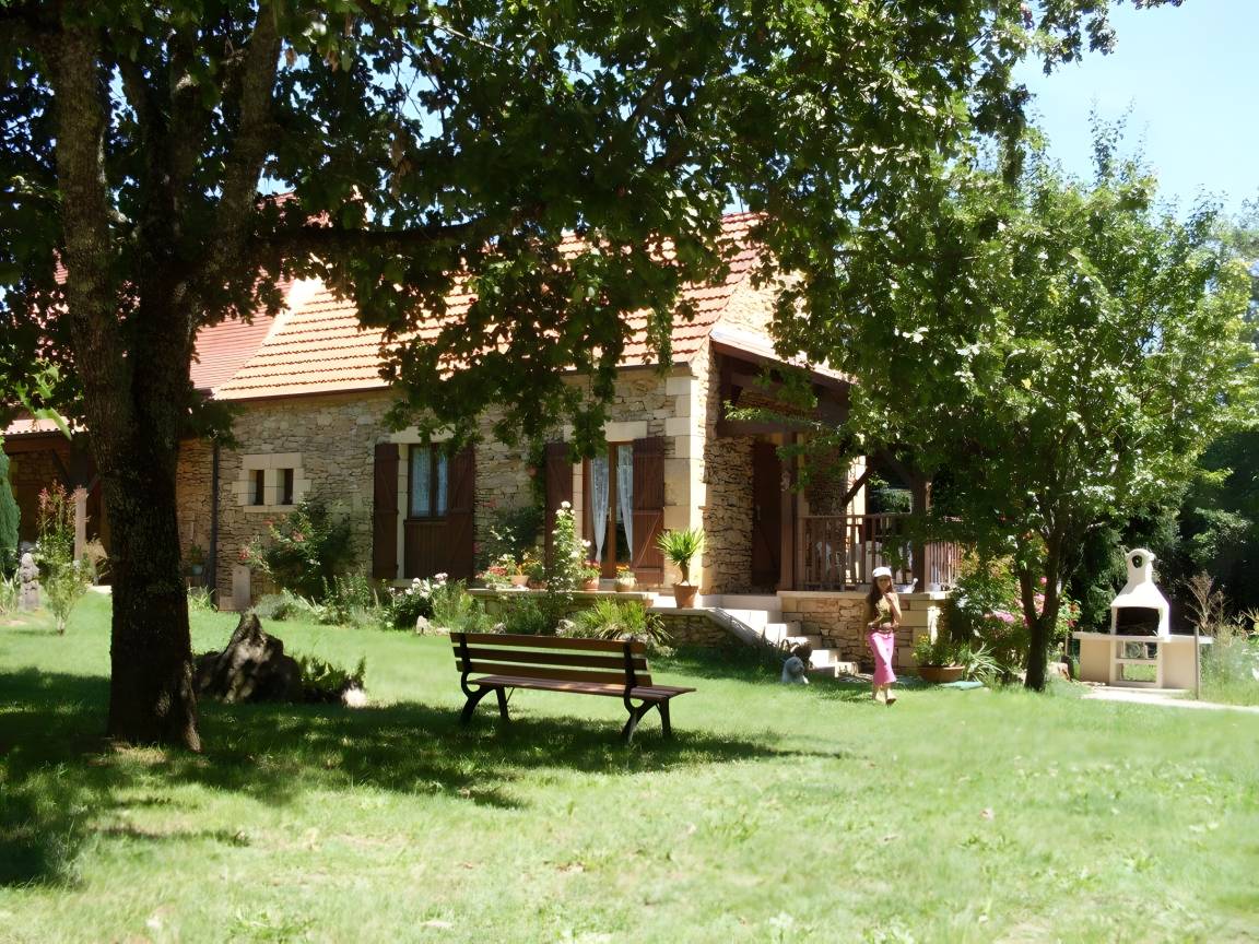 64 M² Ferienhaus ∙ 3 Schlafzimmer ∙ 6 Gäste - Département Dordogne