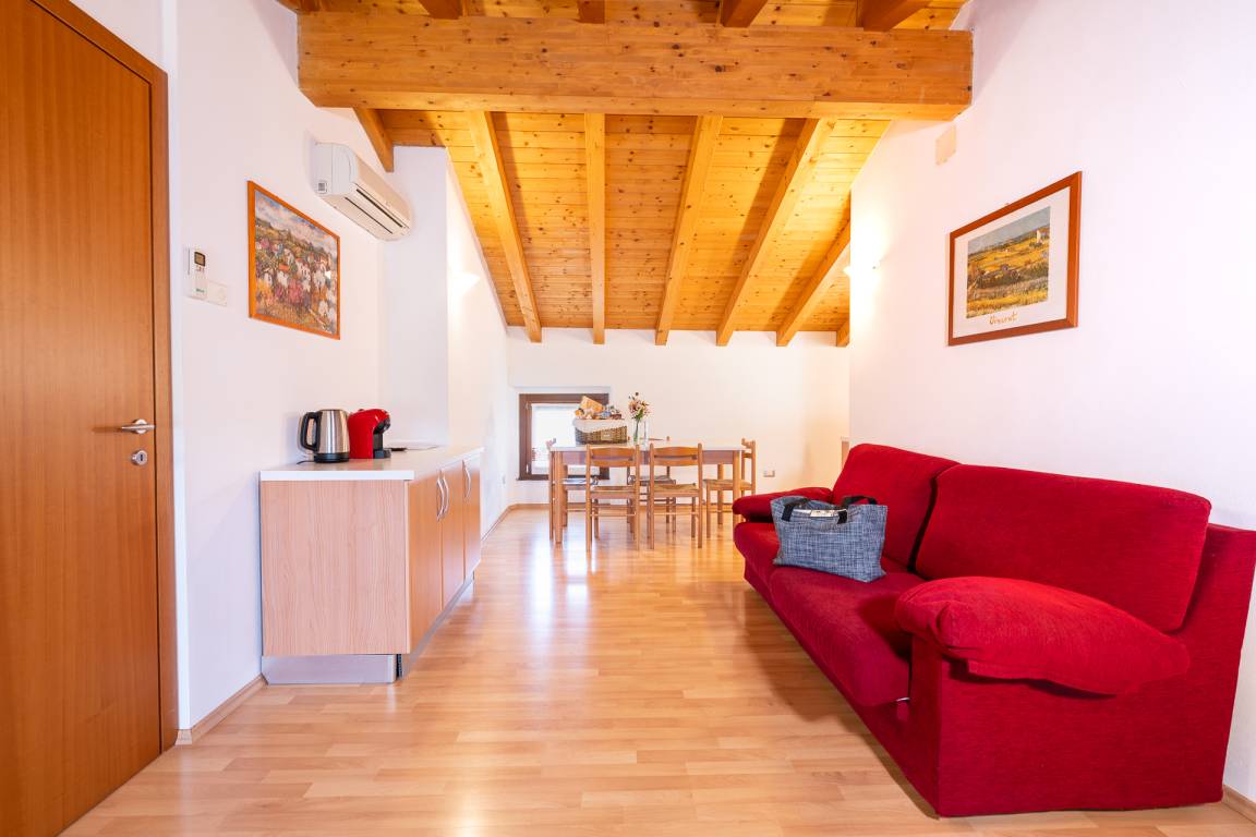 72 M² Casa Rural ∙ 1 Habitación ∙ 4 Huéspedes - Peschiera del Garda