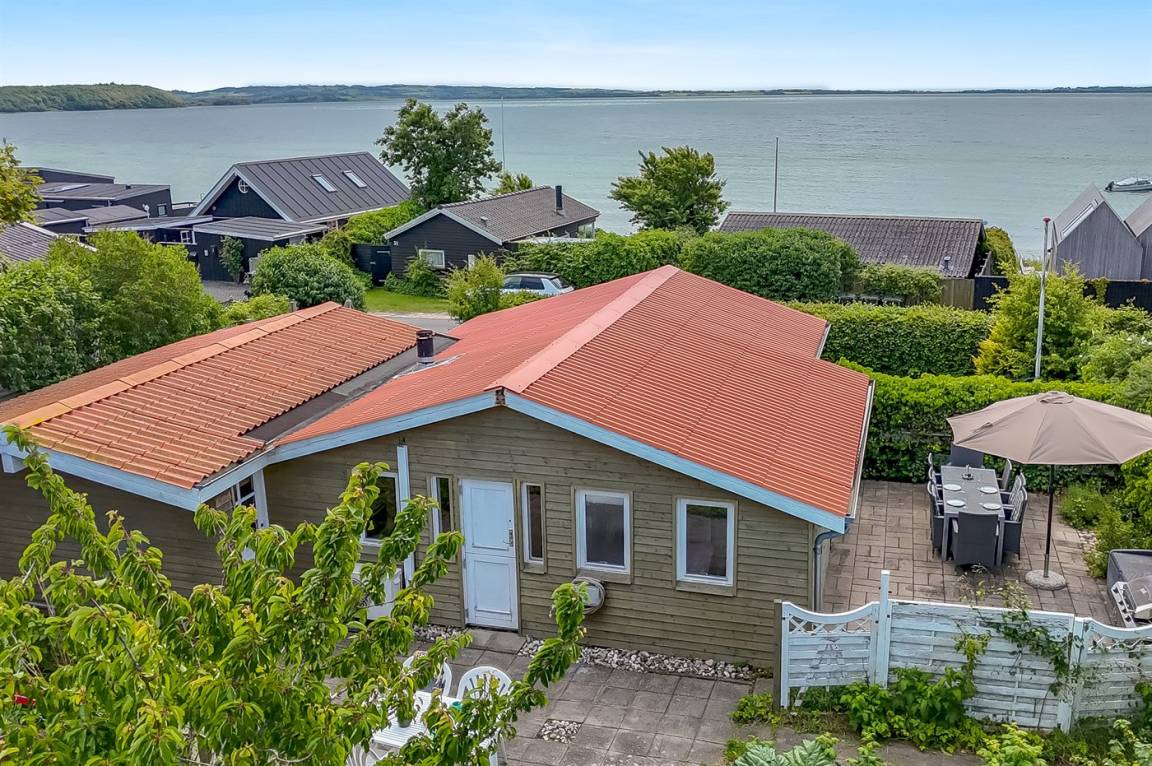 80 m&sup2; Ferienhaus 2 Schlafzimmer 6 G&auml;ste