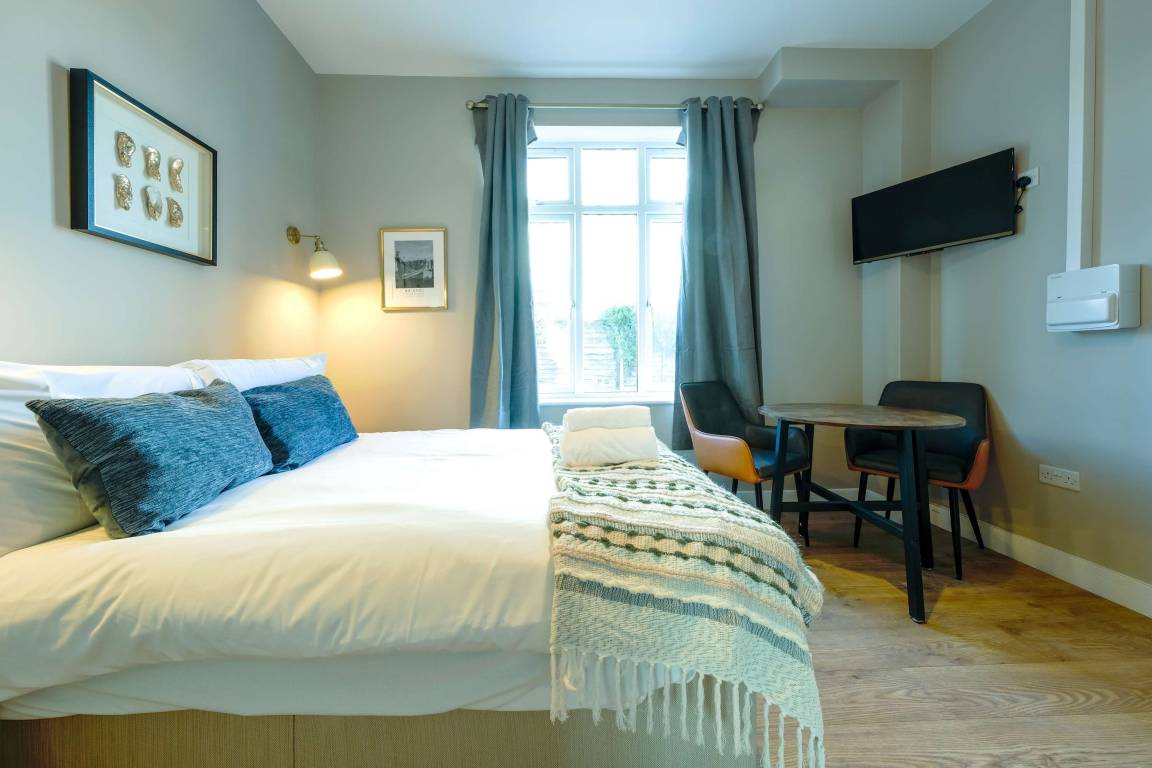 Apartment ∙ 1 Bedroom ∙ 2 Guests - Bristol