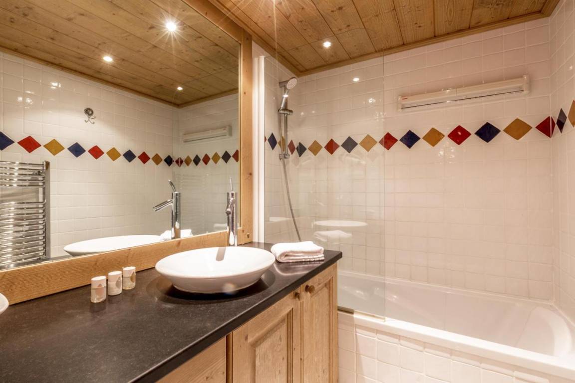 45 m² Ferienwohnung ∙ 1 Schlafzimmer ∙ 6 Gäste – Bild 6