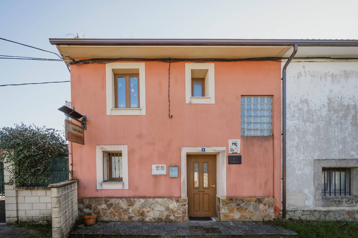 367 M² Maison De Vacances ∙ 3 Chambres ∙ 6 Personnes - Espinosa de los Monteros
