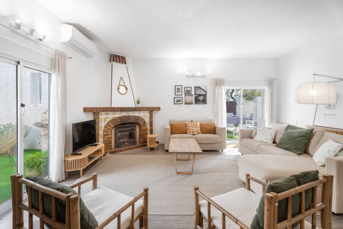 183 M² Casa ∙ 4 Habitaciones ∙ 9 Huéspedes - Valencia