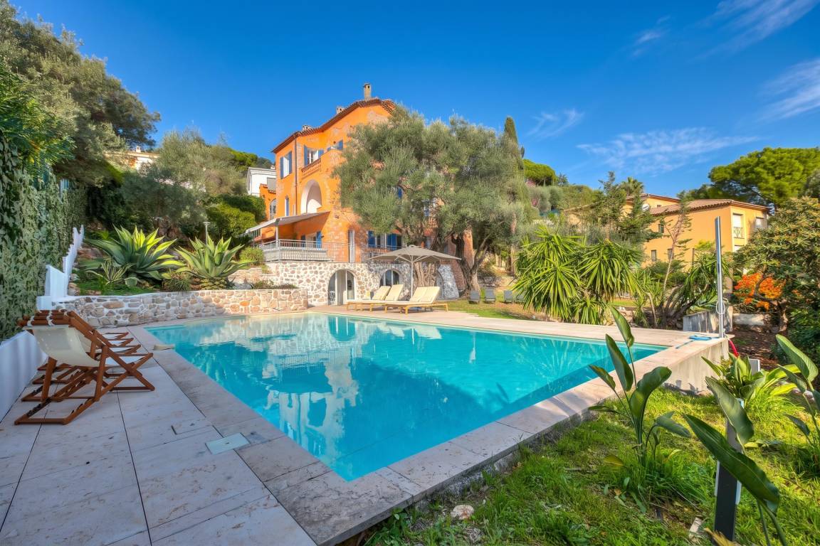 400 M² Villa ∙ 4 Bedrooms ∙ 8 Guests - Roquebrune-Cap-Martin