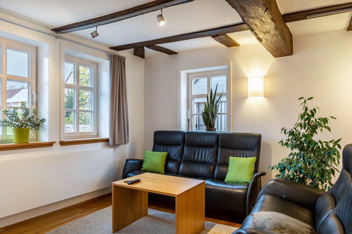80 M² Ferienwohnung ∙ 2 Schlafzimmer ∙ 4 Gäste - Fritzlar