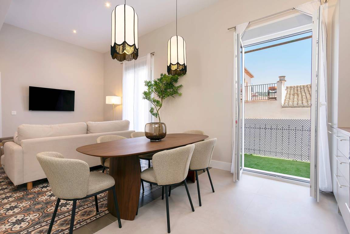 102 M² Apartment ∙ 3 Bedrooms ∙ 6 Guests - Granada