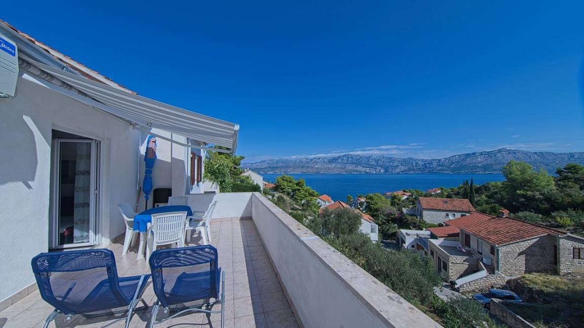 53 M² Apartment ∙ 2 Bedrooms ∙ 4 Guests - Omiš