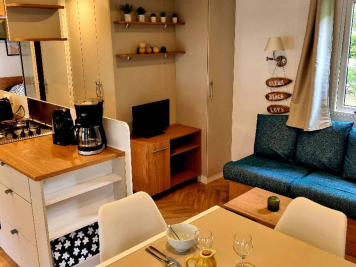 40 M² Mobilheim ∙ 3 Schlafzimmer ∙ 8 Gäste - Centre