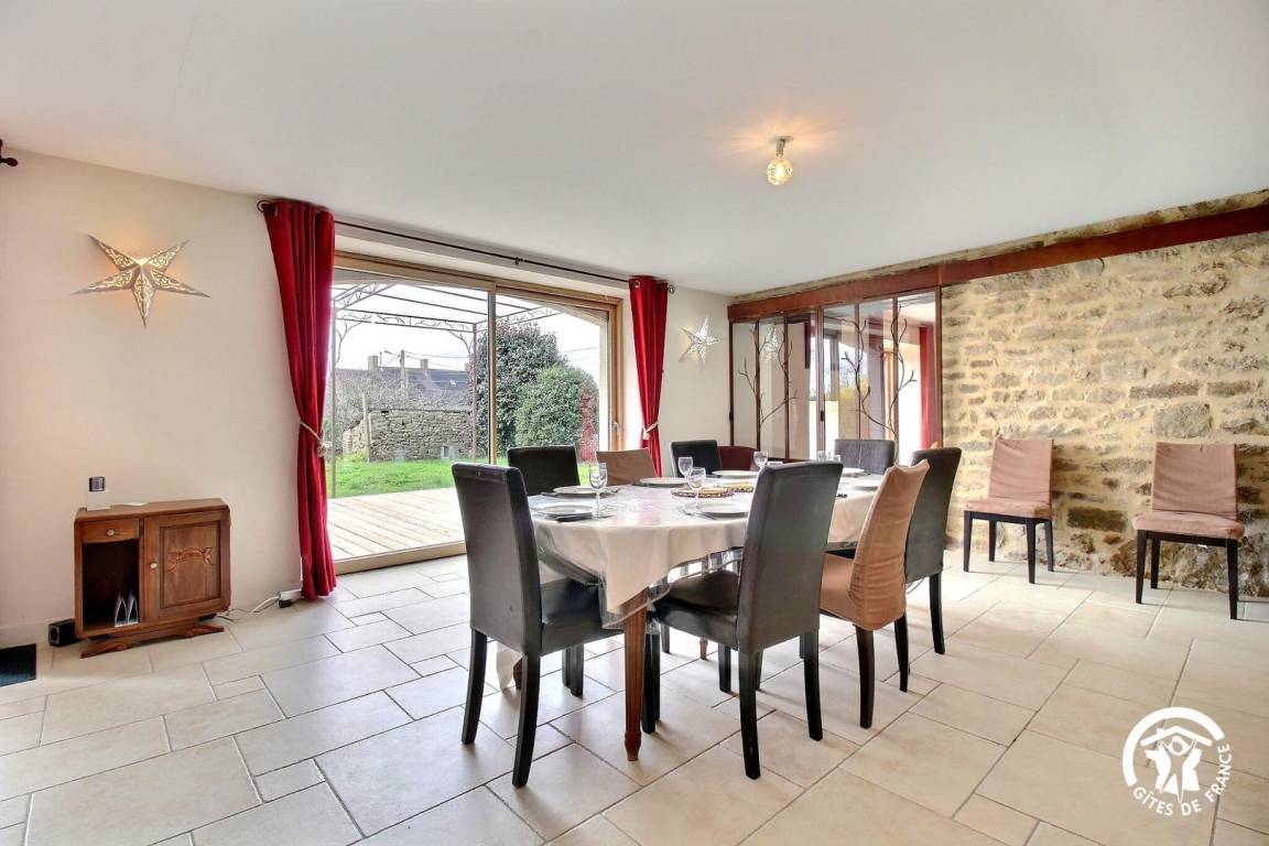 160 m² Gîte ∙ 4 Schlafzimmer ∙ 8 Gäste – Bild 3