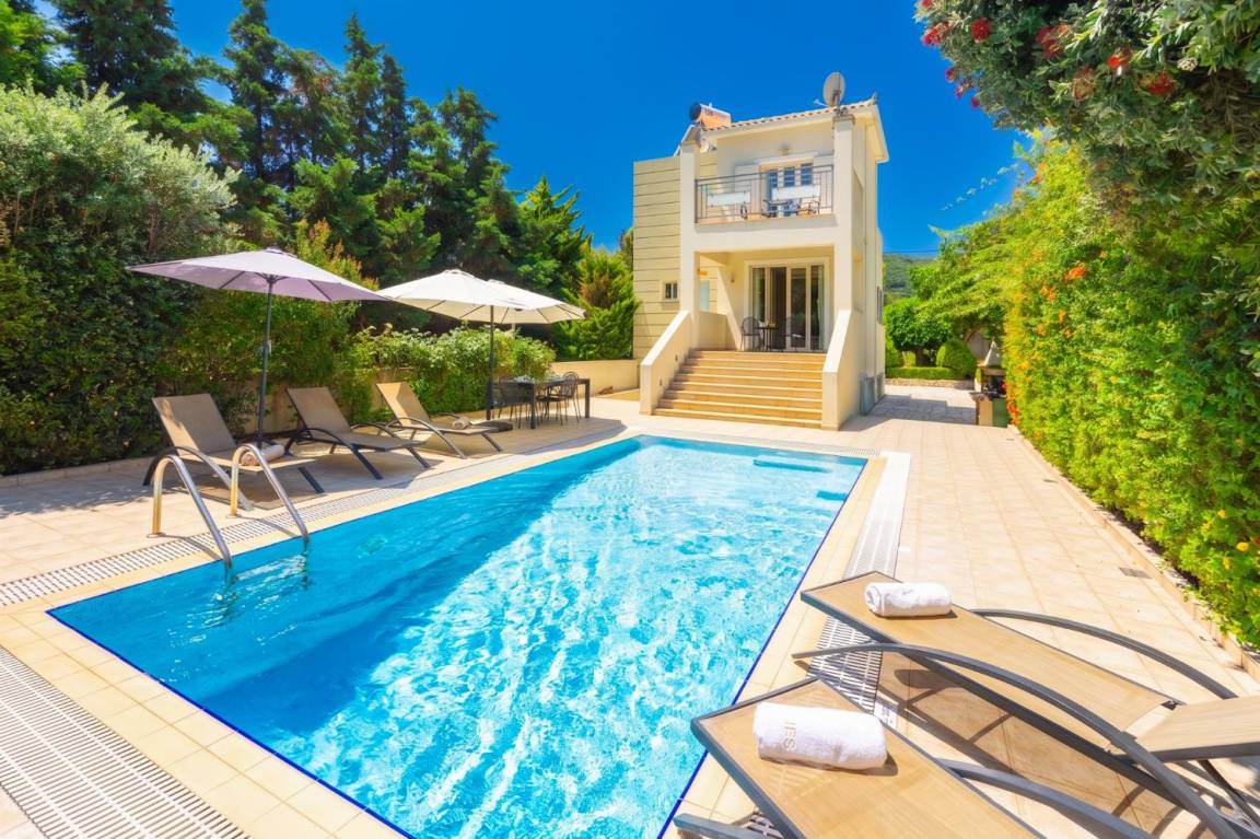 120 M² Villa ∙ 2 Bedrooms ∙ 5 Guests - Kateleios